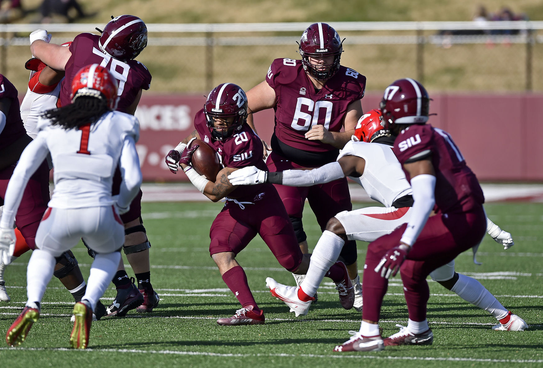 112121-spt-siu-fb-04.jpg